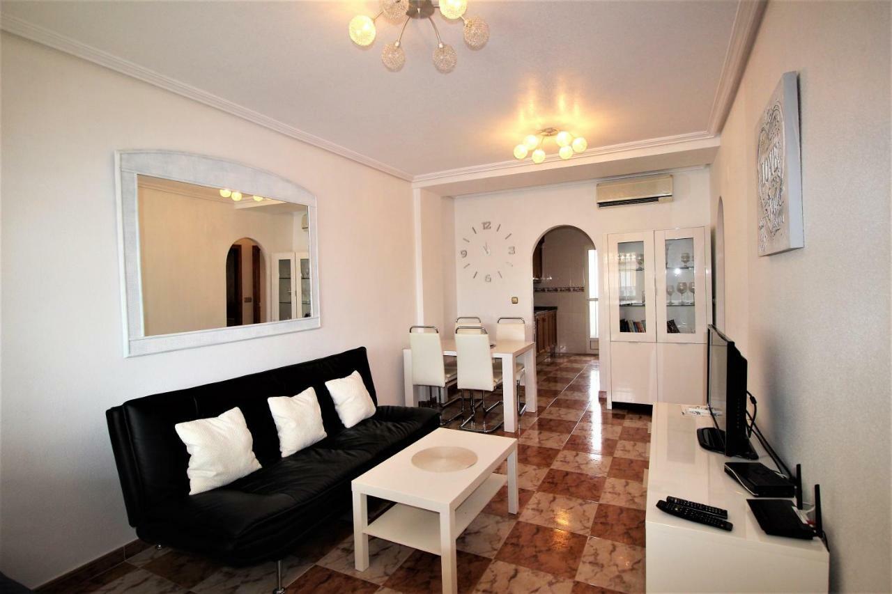 Best House Rubi Orihuela Exterior photo
