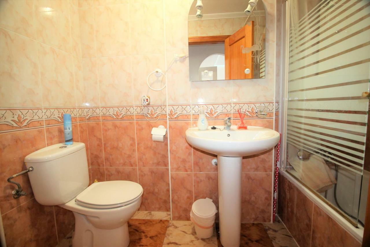 Best House Rubi Orihuela Exterior photo